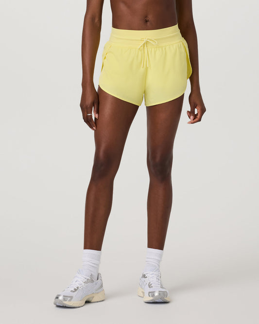 Daily Speed Short 2.5" Women's Sunlight Fitness Shorts - Vuori Clothing
