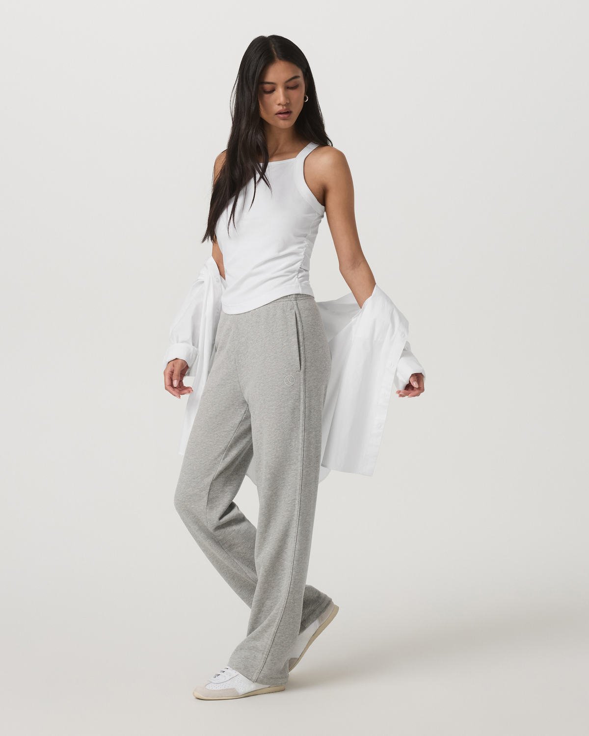Pose Cooper Tank Women's White Square Neck Tank Top - Vuori Clothing