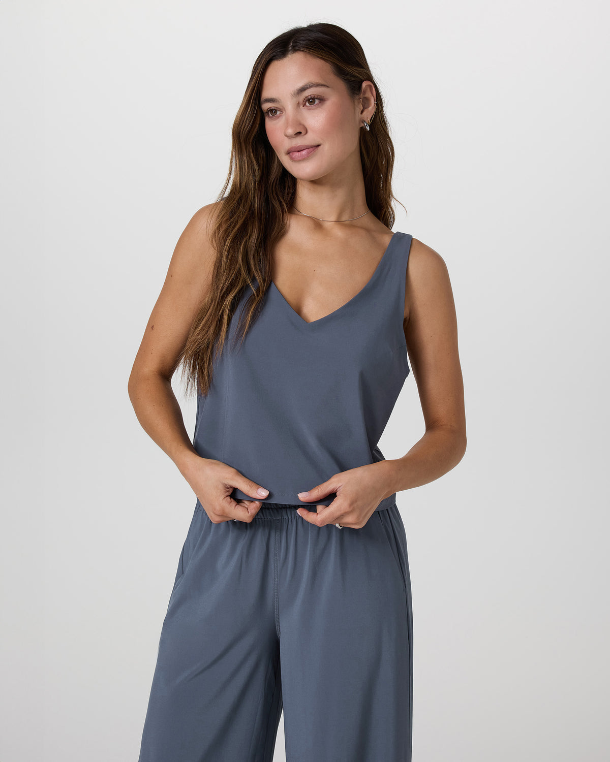 Villa Cropped Tank Azure - Vuori Clothing
