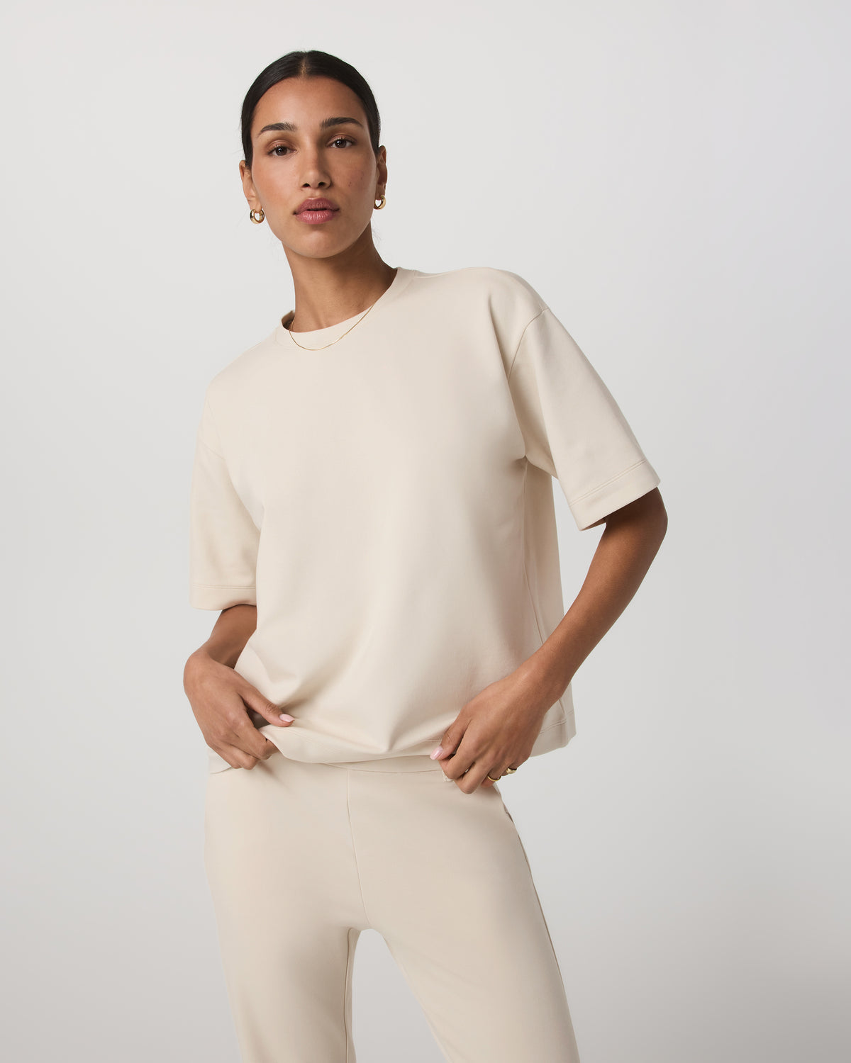 Short Sleeve Maven Oversized Tee Women's Bone Tee Shirt - Vuori Clothing