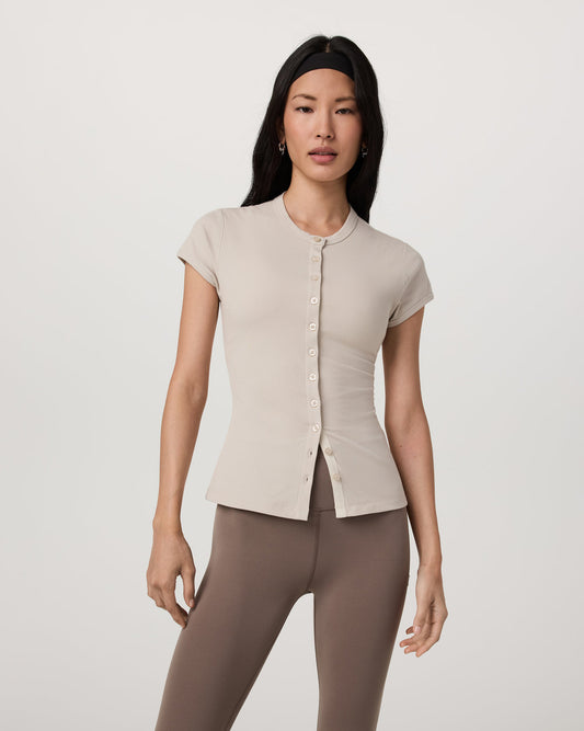 Short Sleeve Pose Button Up Women's Mushroom Crewneck - Vuori Clothing