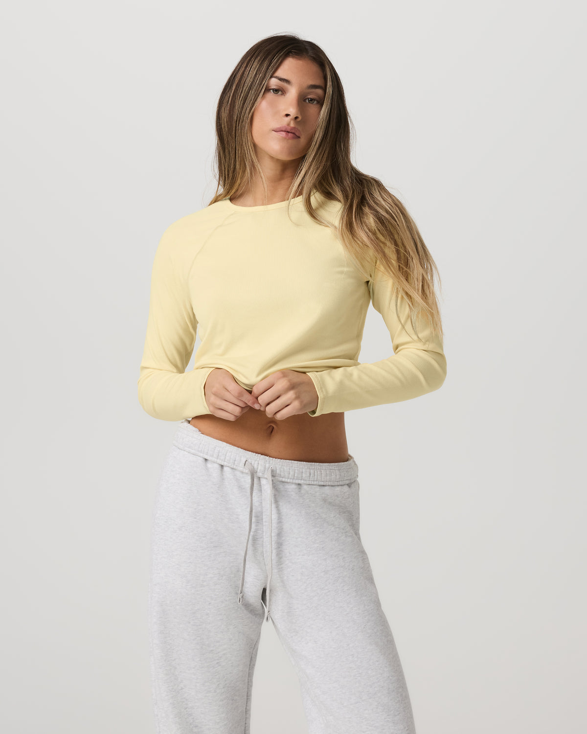Long Sleeve Pose Crew Women's Lemon Snap Long Sleeve - Vuori Clothing