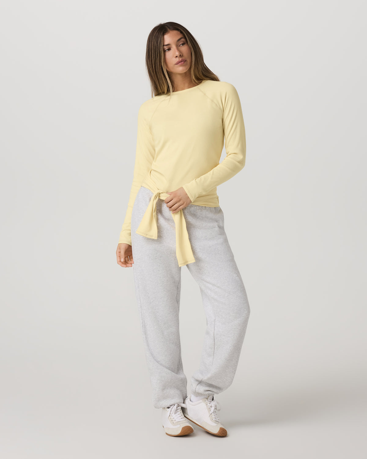 Long Sleeve Pose Crew Women's Lemon Snap Long Sleeve - Vuori Clothing