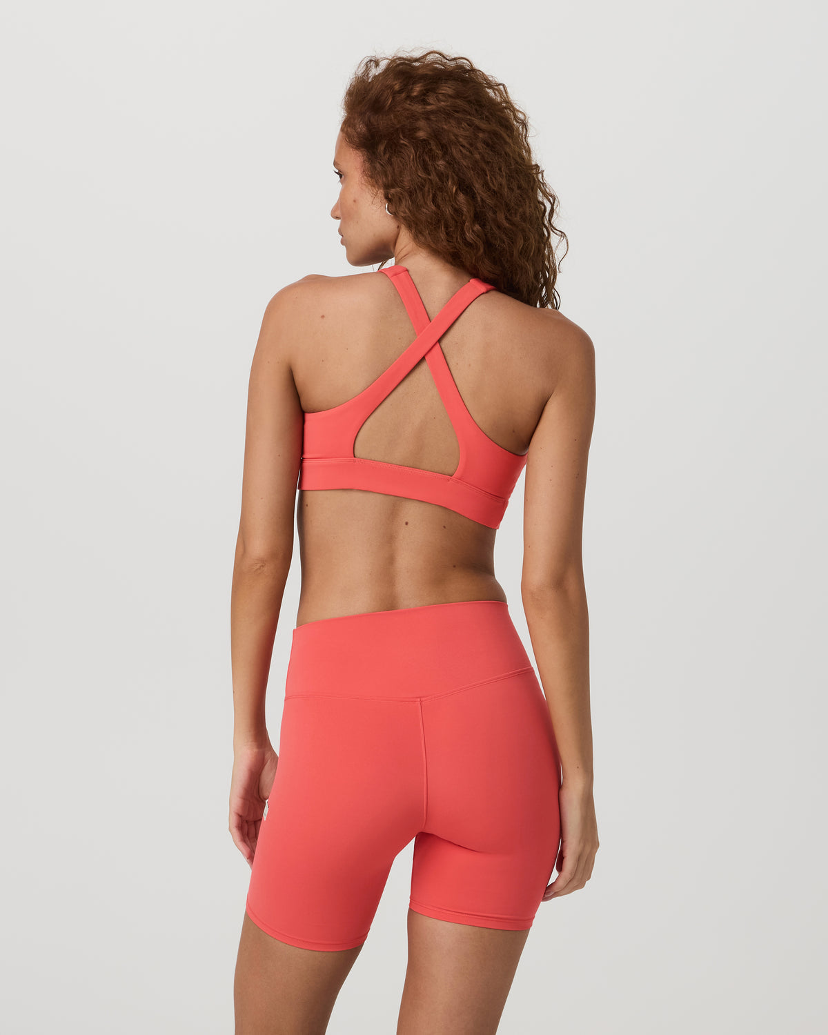 Daily Form Bra Women's Bright Coral Sports Bra - Vuori Clothing