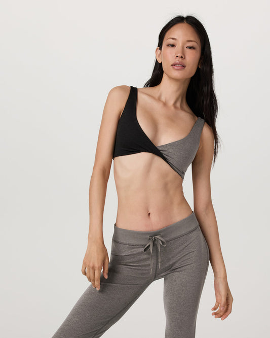 Halo Reversible Bra Women's Chia Heather Sports Bra - Vuori Clothing