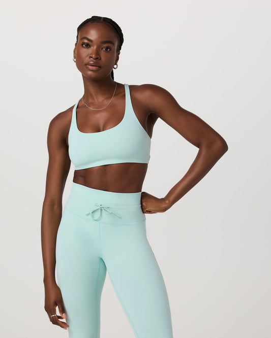 Yosemite Bra Women's Spearmint Strappy Sports Bra - Vuori Clothing