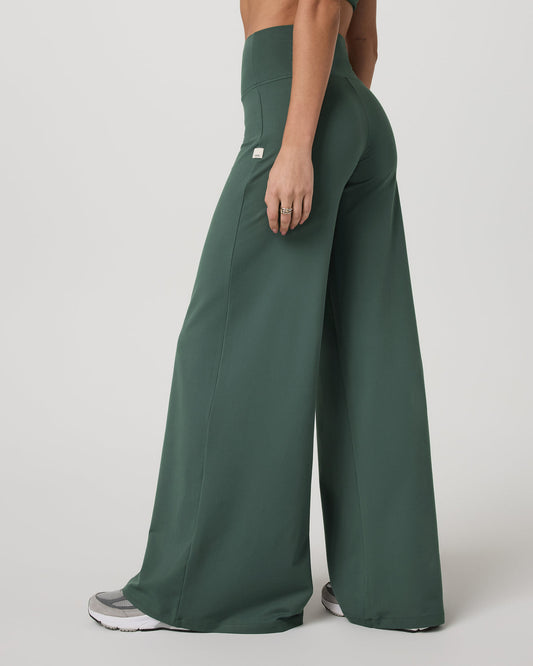 Halo Easy Wideleg Pant - Long Women's Agate Green Pants - Vuori Clothing