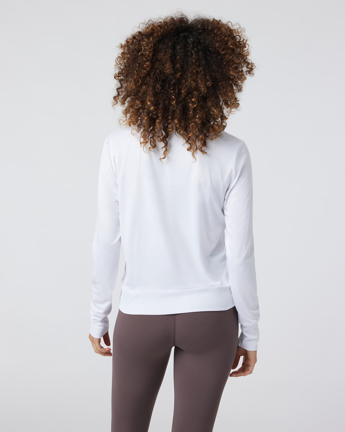 Daydream Crew White Lightweight Long-Sleeve Top - Vuori Clothing