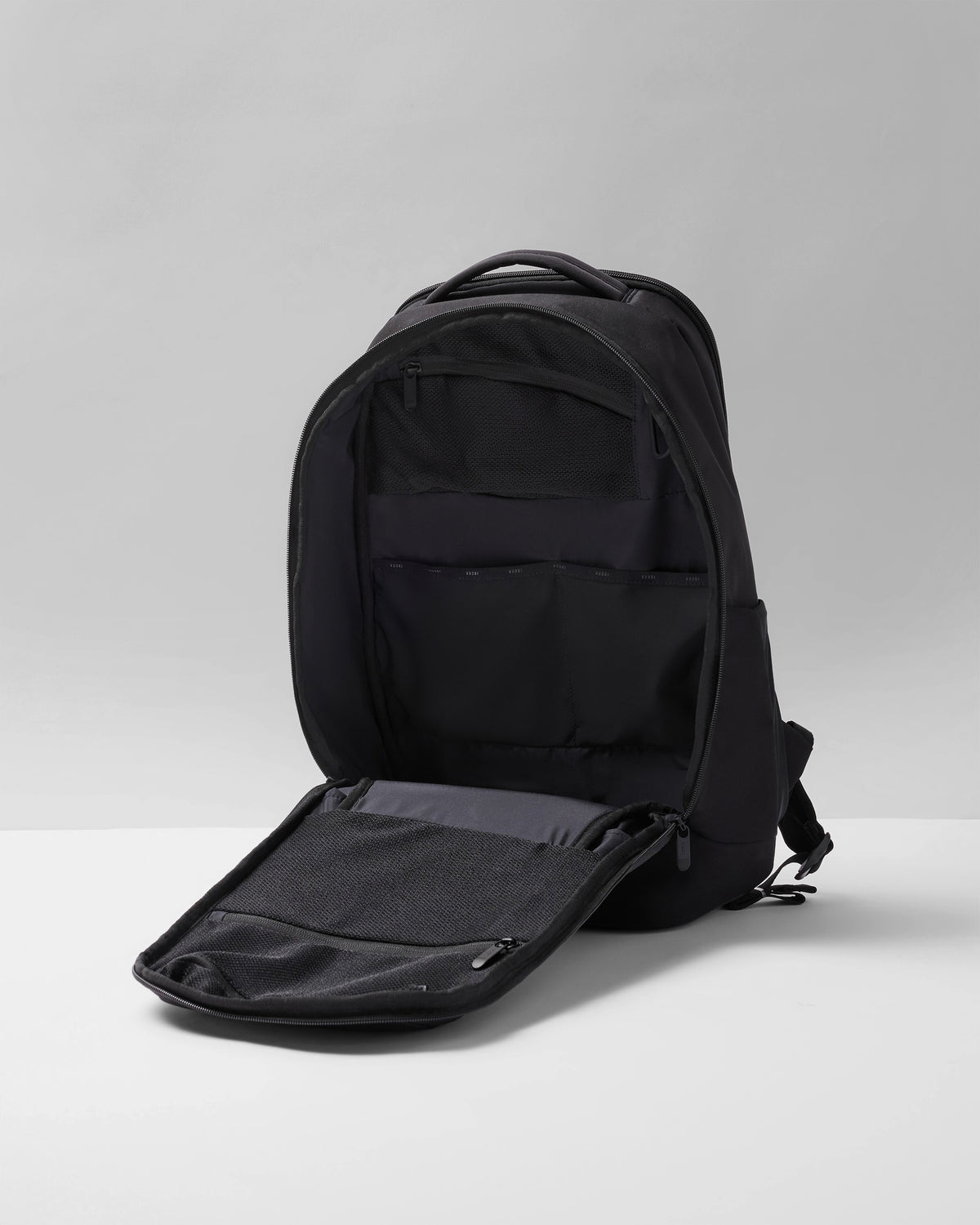 Pursuits Commuter Backpack Black - Vuori Clothing