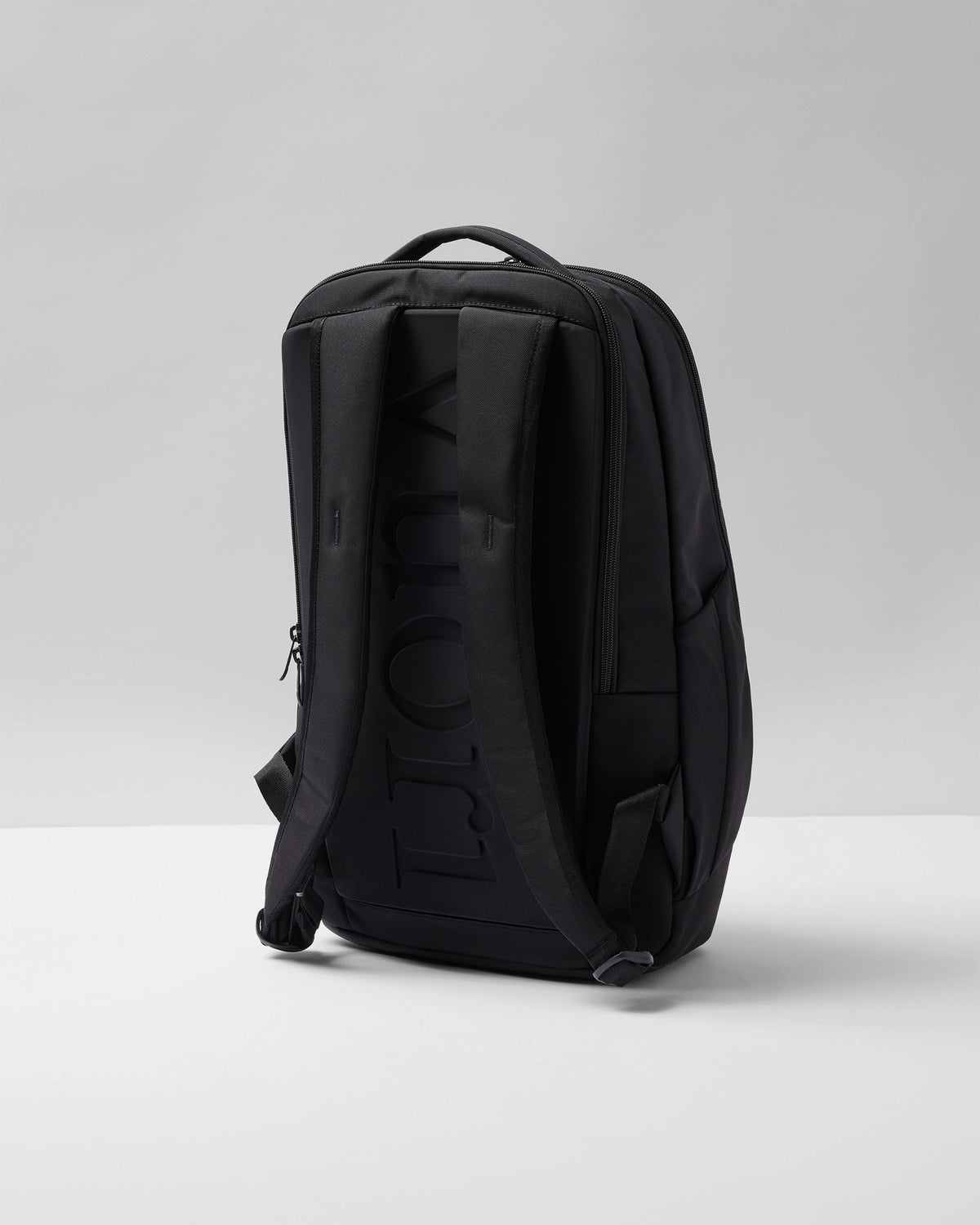 Pursuits Commuter Backpack Black - Vuori Clothing