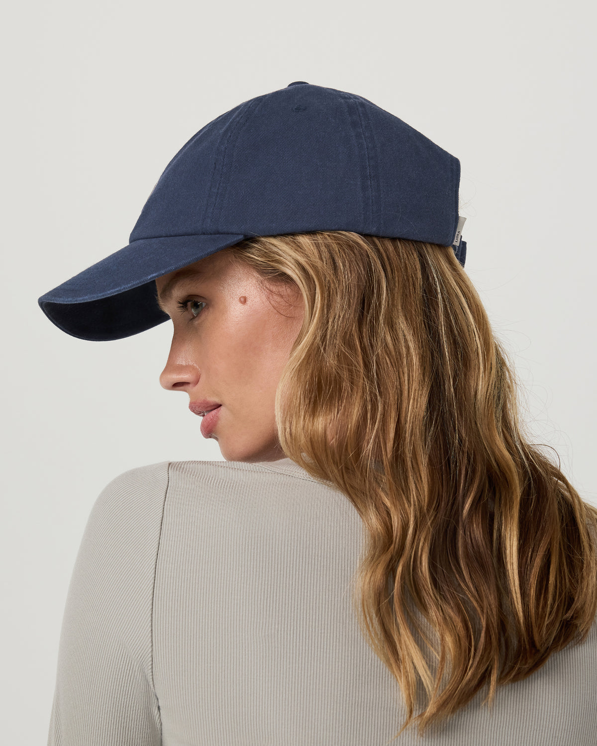 Vuori Dad Hat Low Profile Navy Hat - Vuori Clothing