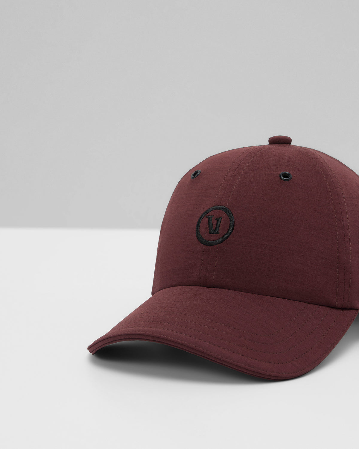 Kore Elevate Hat Burgundy Hat - Vuori Clothing