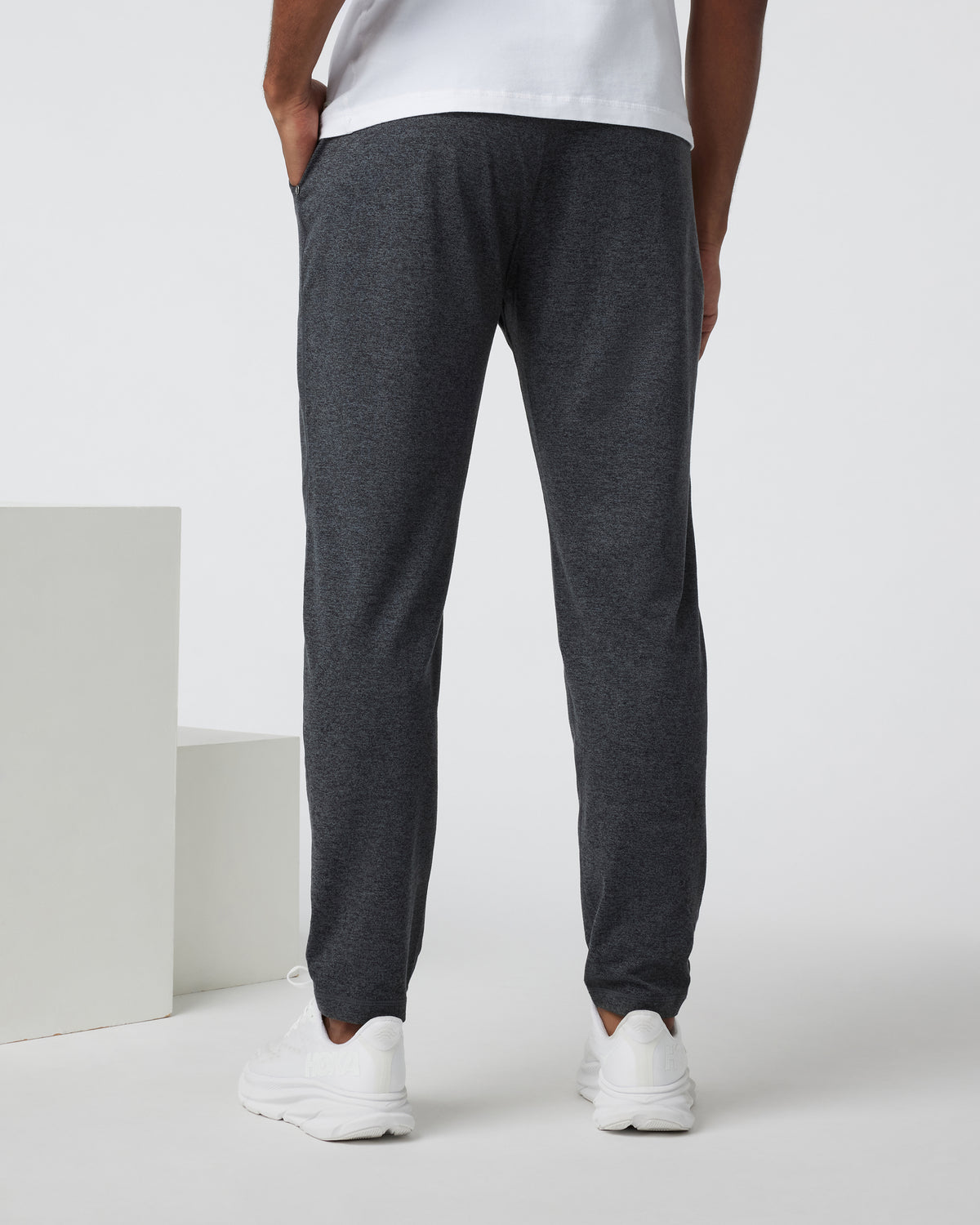 Ponto Performance Pant Men's Charcoal Pants - Vuori Clothing