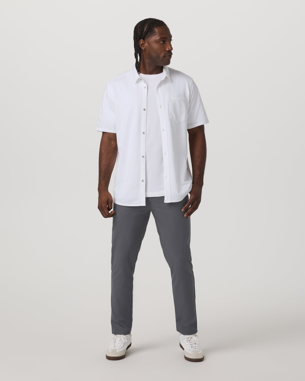 Cascade Tech Chino Pant 32" Men's Charcoal Chinos - Vuori Clothing