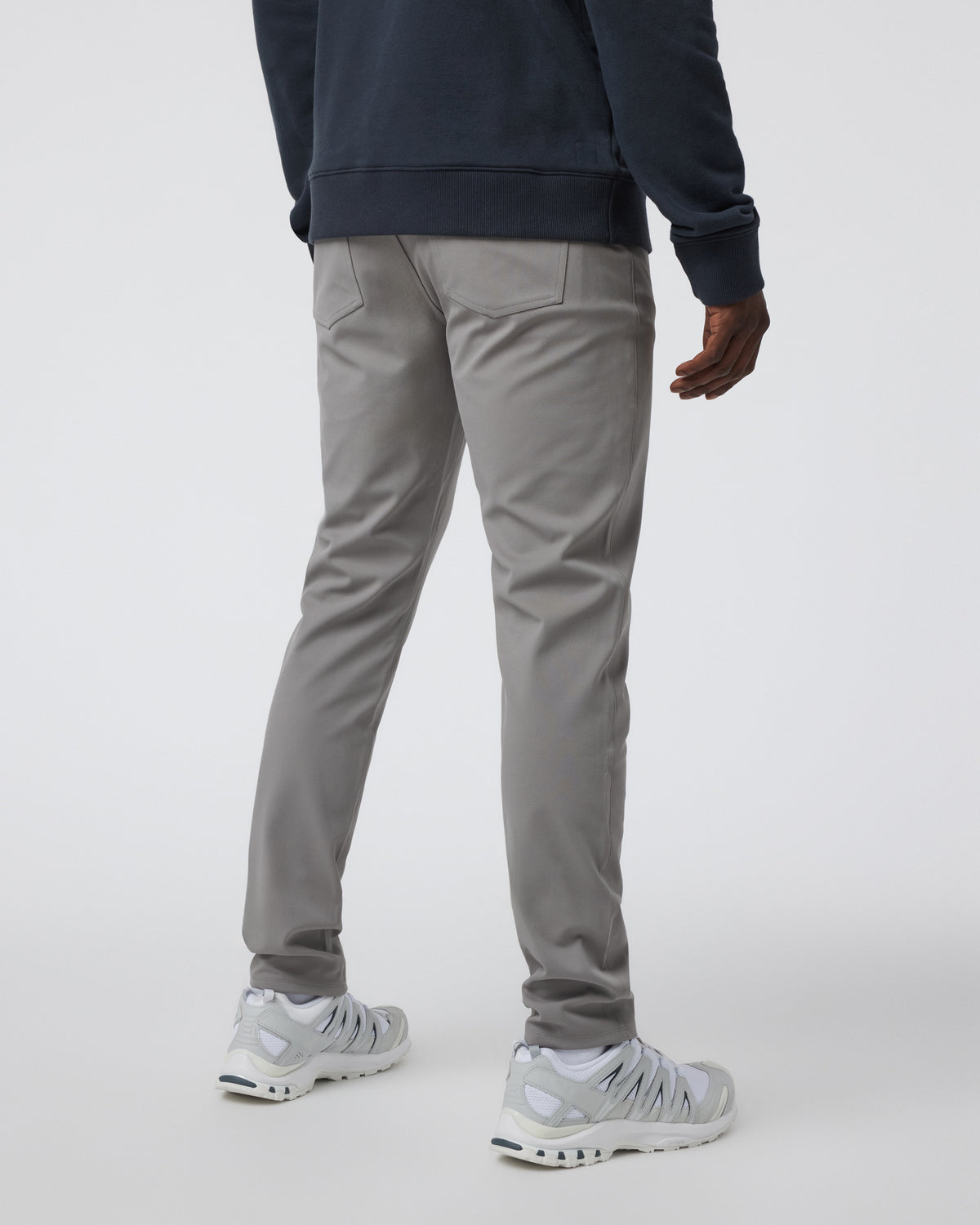 MetaTwill Pant Athletic Slim 30" Shiitake - Vuori Clothing