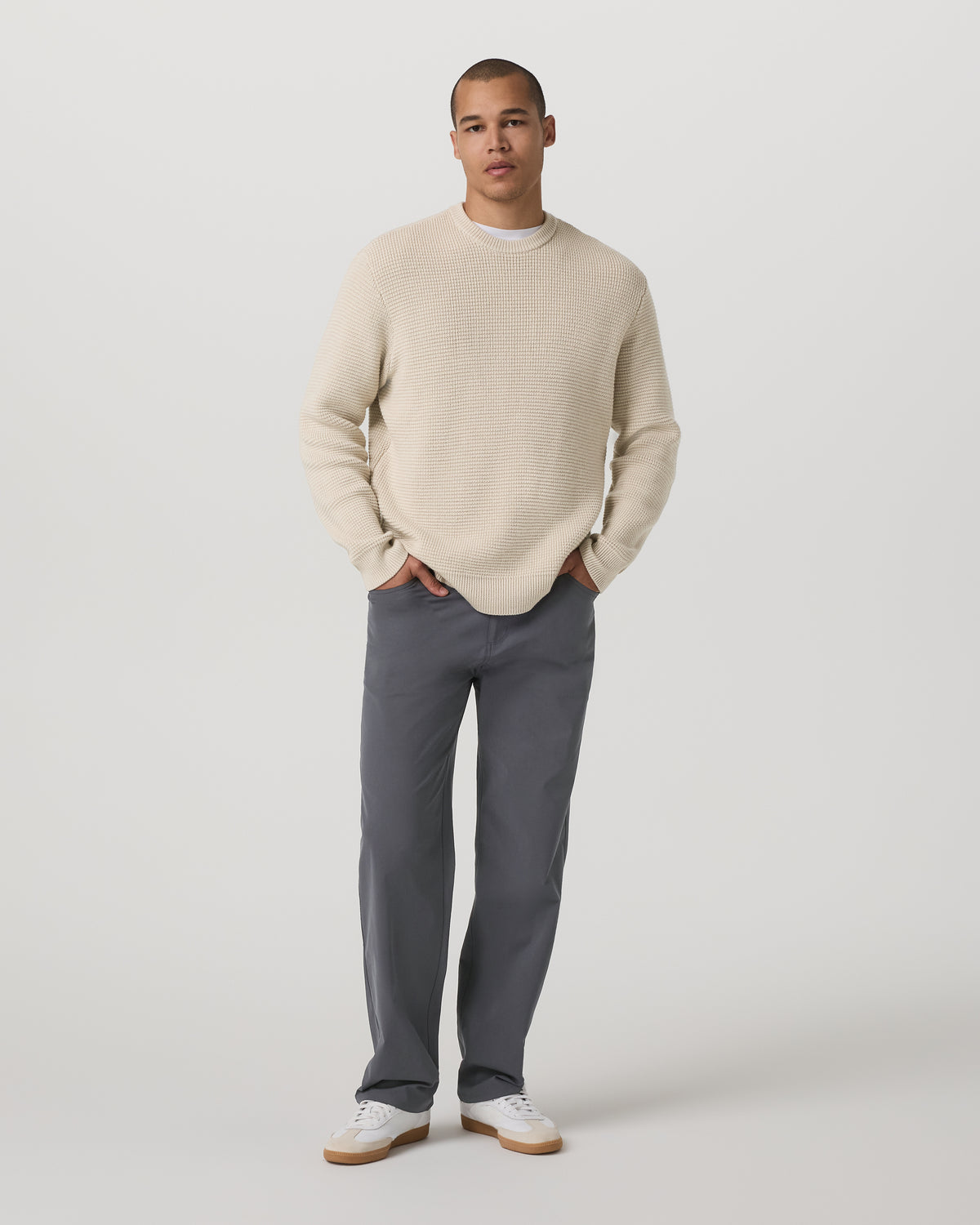 Meta Pant Relaxed Fit 32" Charcoal - Vuori Clothing