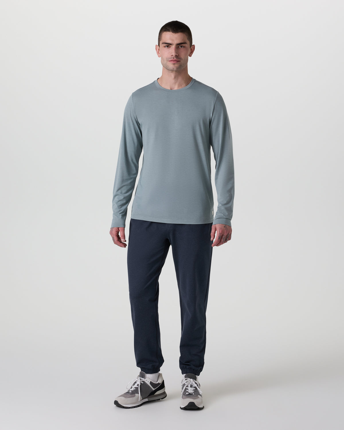 Coronado Performance Sweatpant Classic 28" Midnight Heather - Vuori Clothing