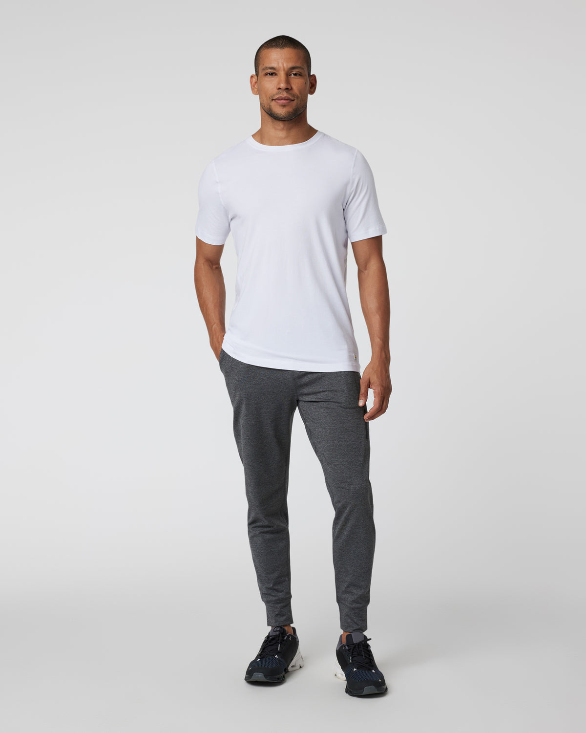 Sunday Performance Jogger 30" Charcoal Heather - Vuori Clothing