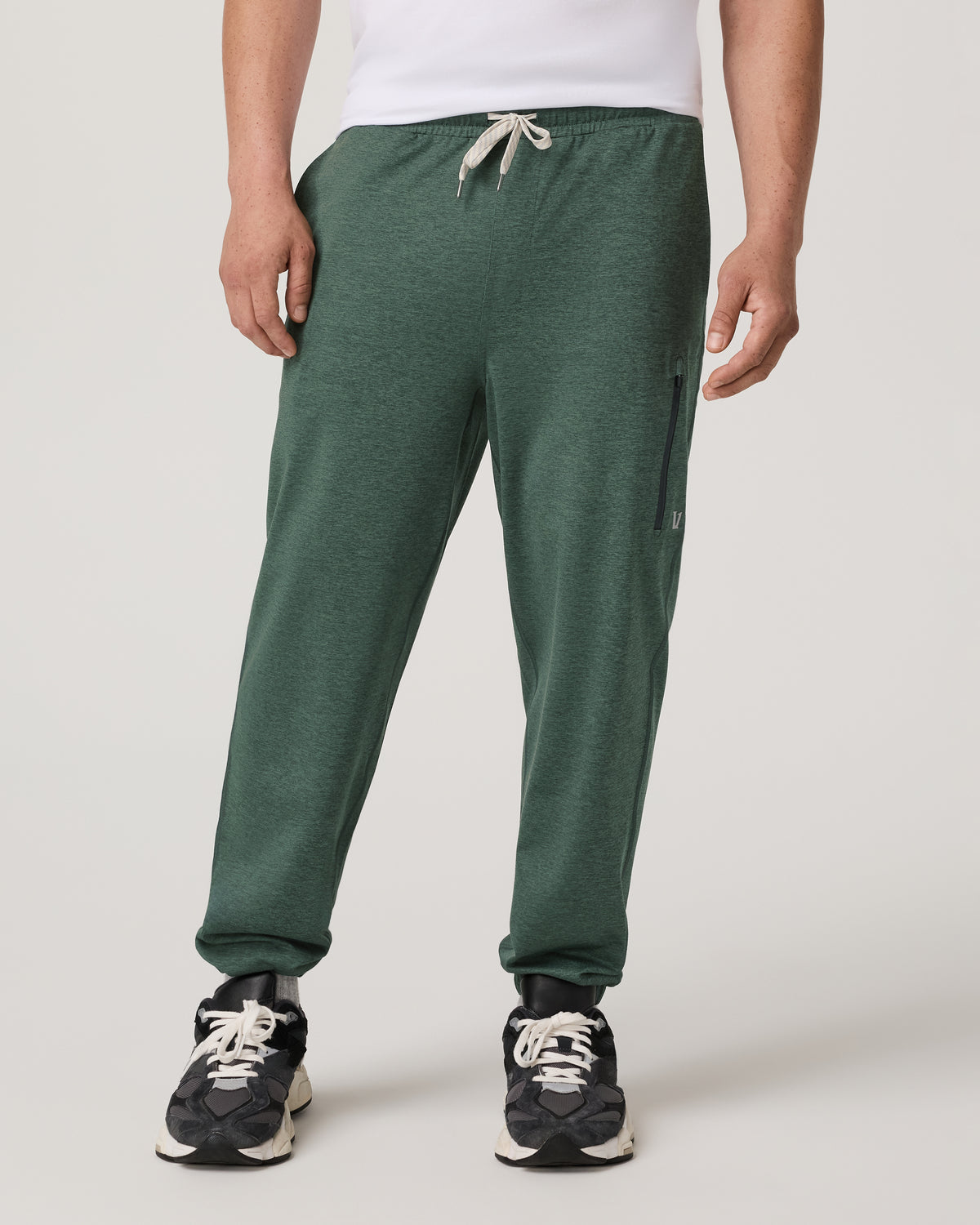 Sunday Performance Sweatpant 28" Men's Agate Green Pant - Vuori Clothing