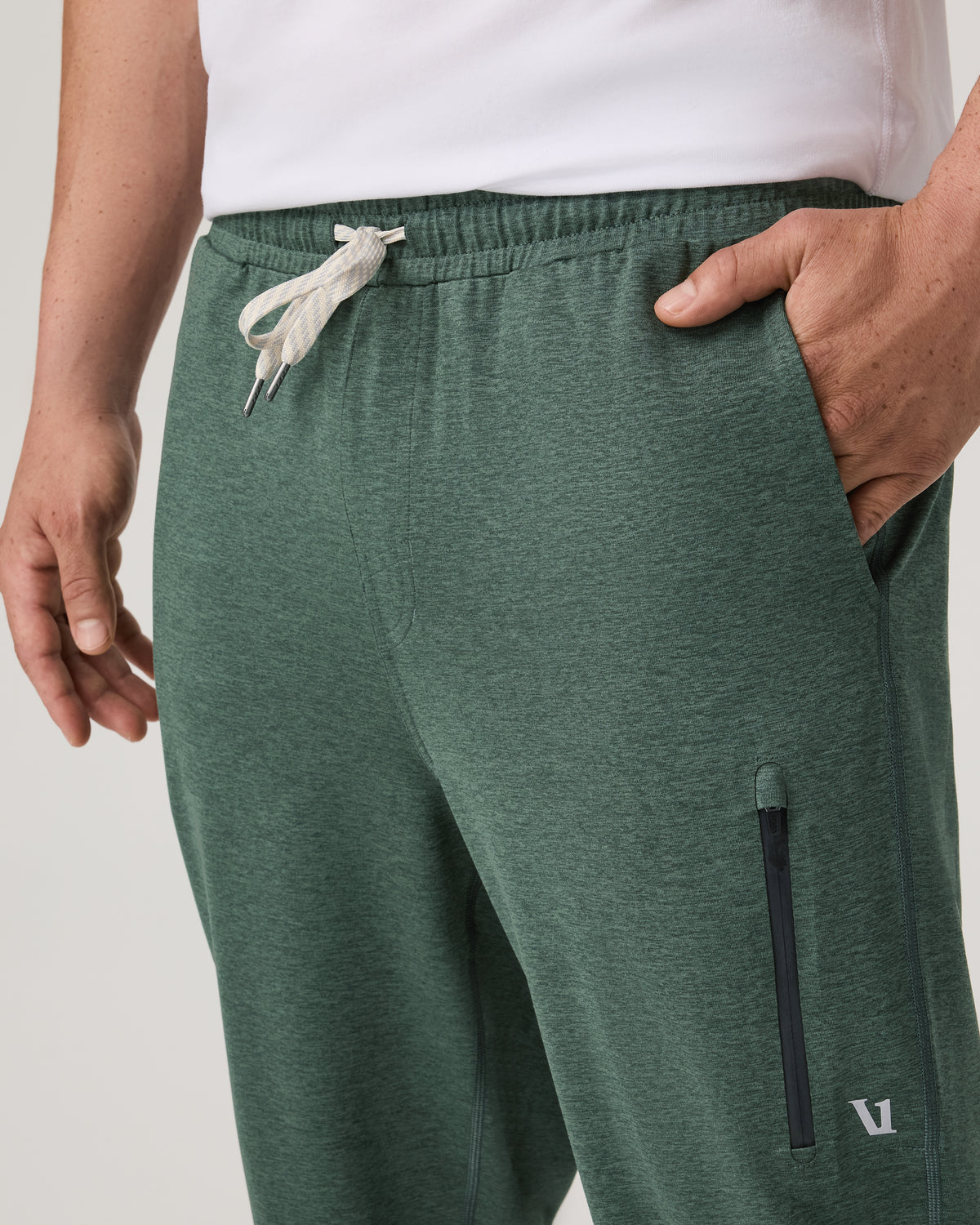Sunday Performance Sweatpant 28" Men's Agate Green Pant - Vuori Clothing