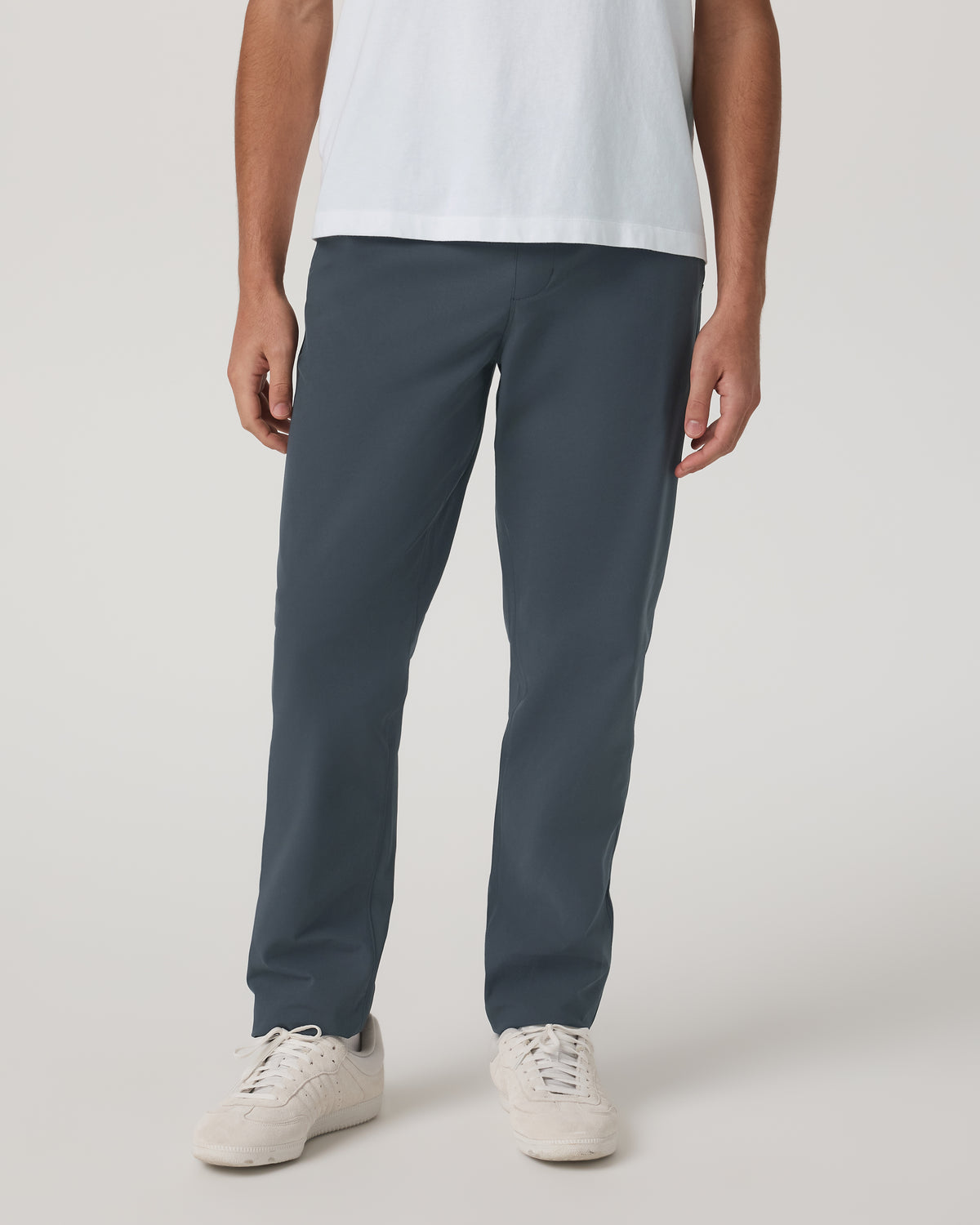 Meta Elastic Waist Pant Classic Fit Men's Charcoal Pants - Vuori Clothing