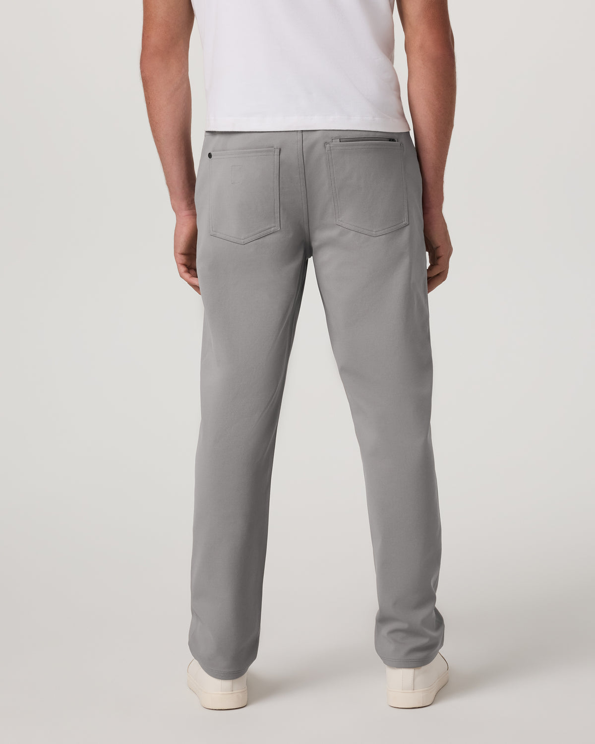 MetaTwill Pant Classic Fit 30" Men's Shiitake Pants - Vuori Clothing