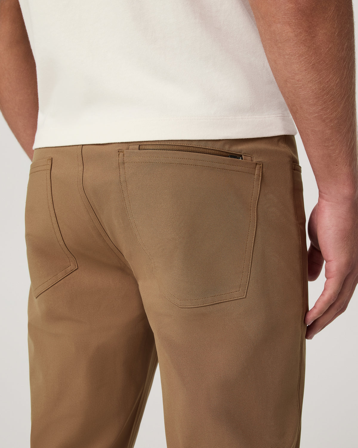 Meta Pant Athletic Slim Fit 30" Men's Pecan 5-Pocket Pant - Vuori Clothing