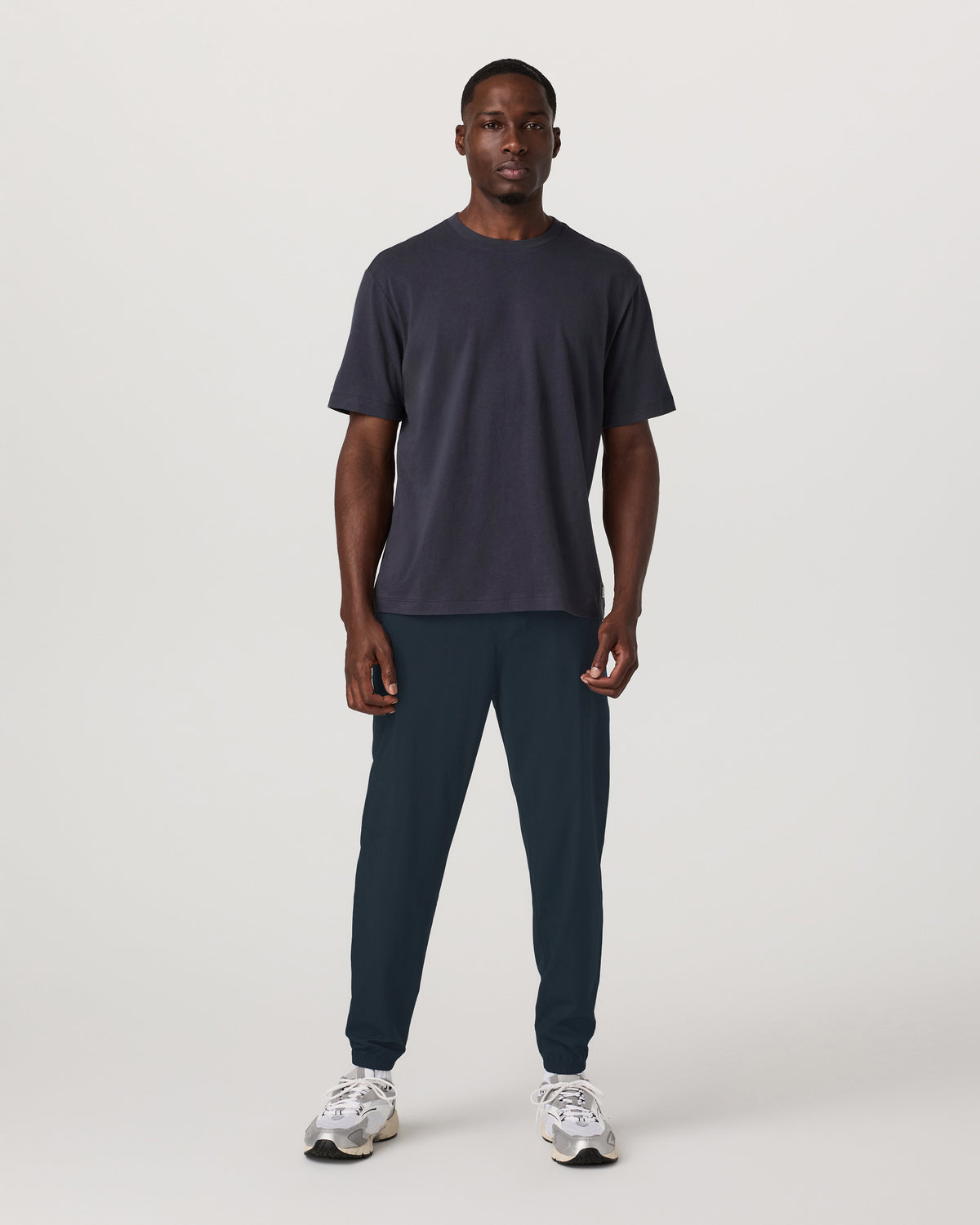 Kore Jogger Unlined 28" Men's Ink Joggers - Vuori Clothing