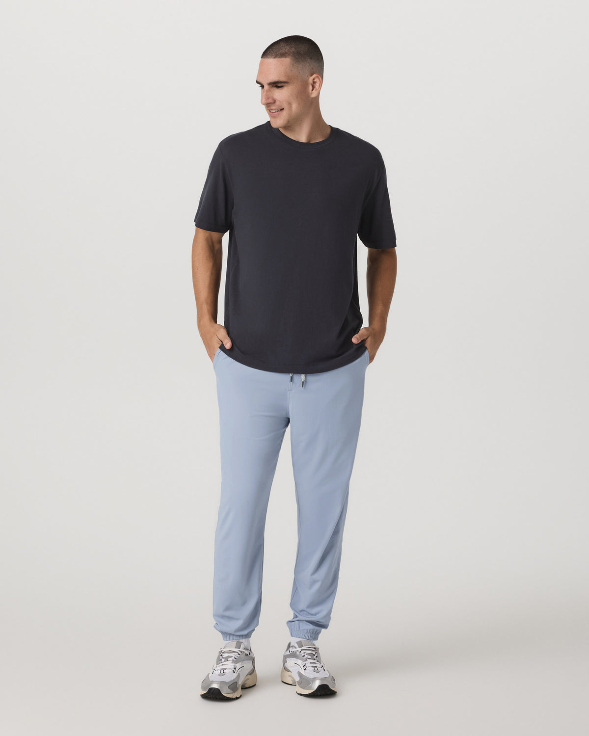 Kore Jogger Lined 28" Men's Blue Dusk Joggers - Vuori Clothing