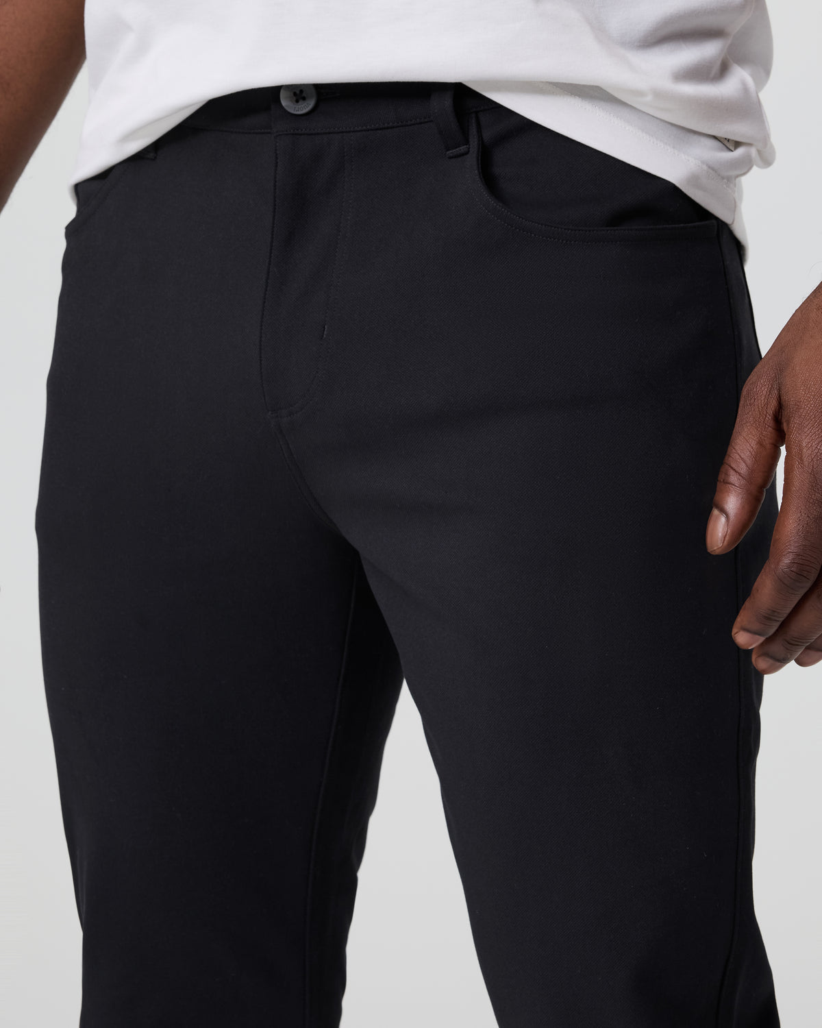 MetaTwill Pant Athletic Slim 32" Black - Vuori Clothing