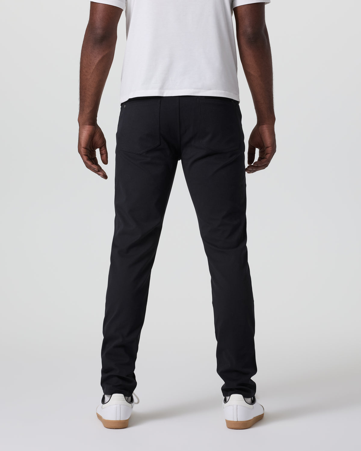 MetaTwill Pant Athletic Slim 32" Black - Vuori Clothing