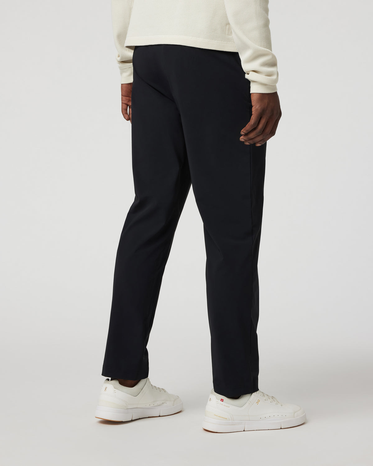 Fleet Chino Pant Athletic Slim 30" Black - Vuori Clothing
