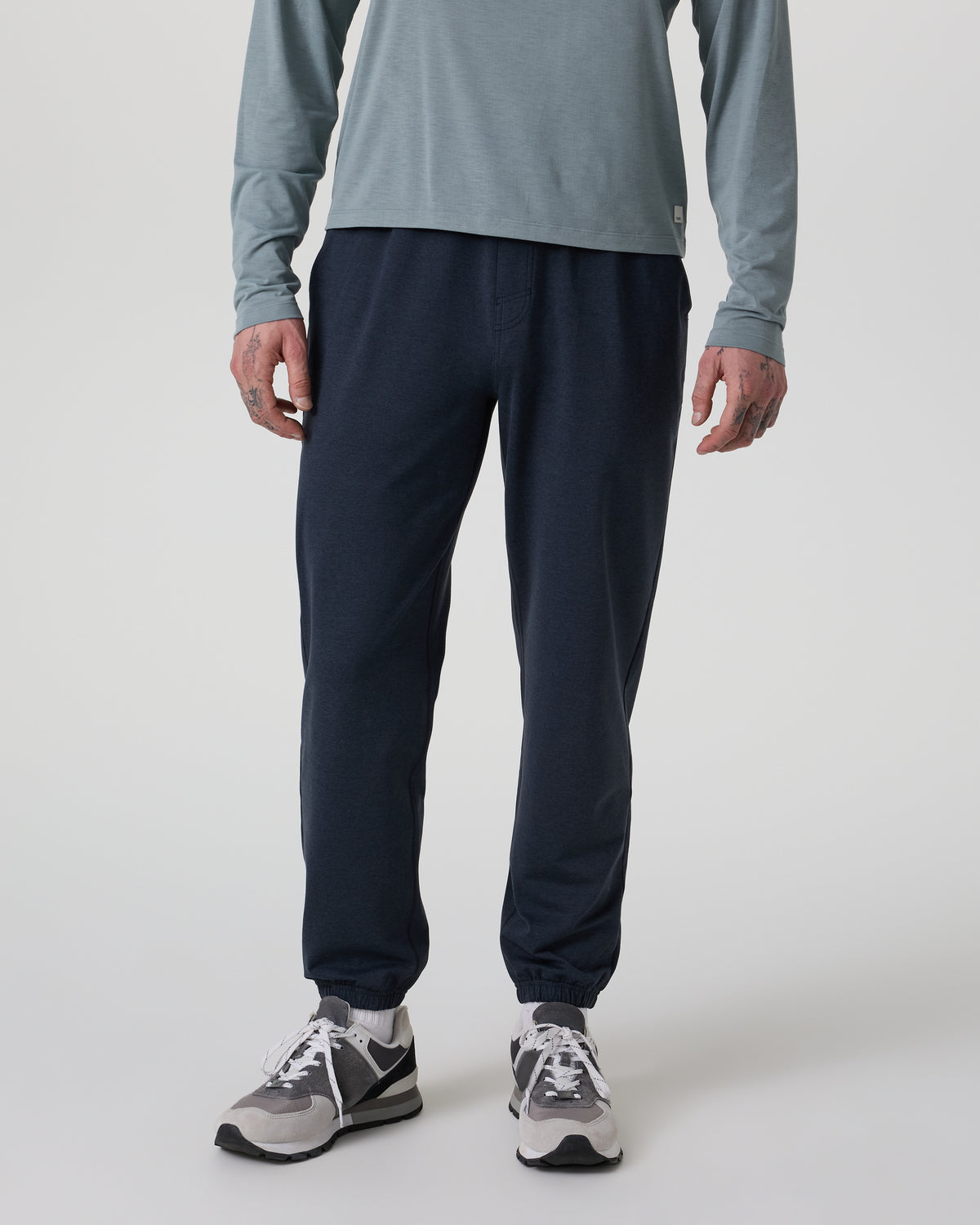 Coronado Performance Sweatpant Classic 30" Midnight Heather - Vuori Clothing