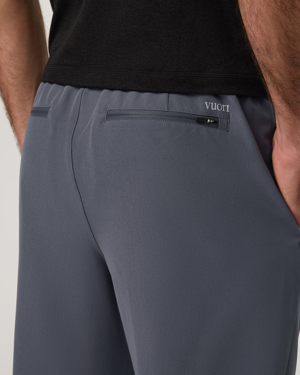 Train Tech HD Pant Classic 29" Men's Moonlight Pants - Vuori Clothing