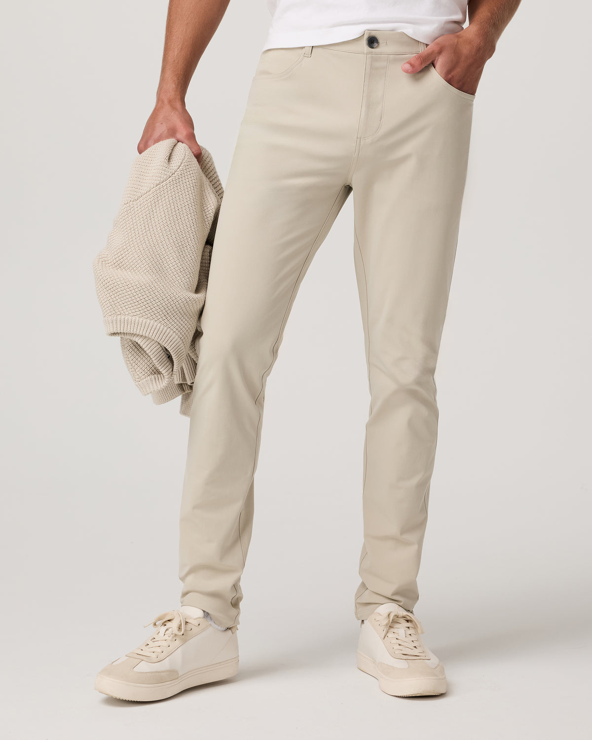 Vuori Meta™ Pant Athletic Slim Fit 34” Birch - Vuori Clothing