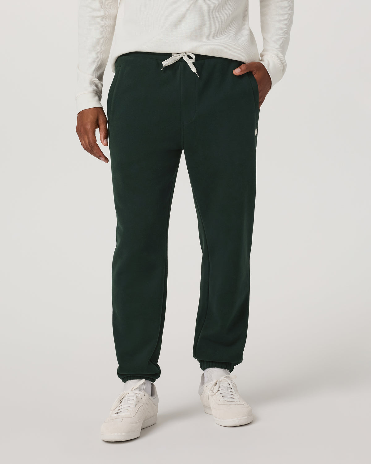 Seaside Sweatpant 28" Men's Relaxed Evergreen Sweatpant - Vuori Clothing