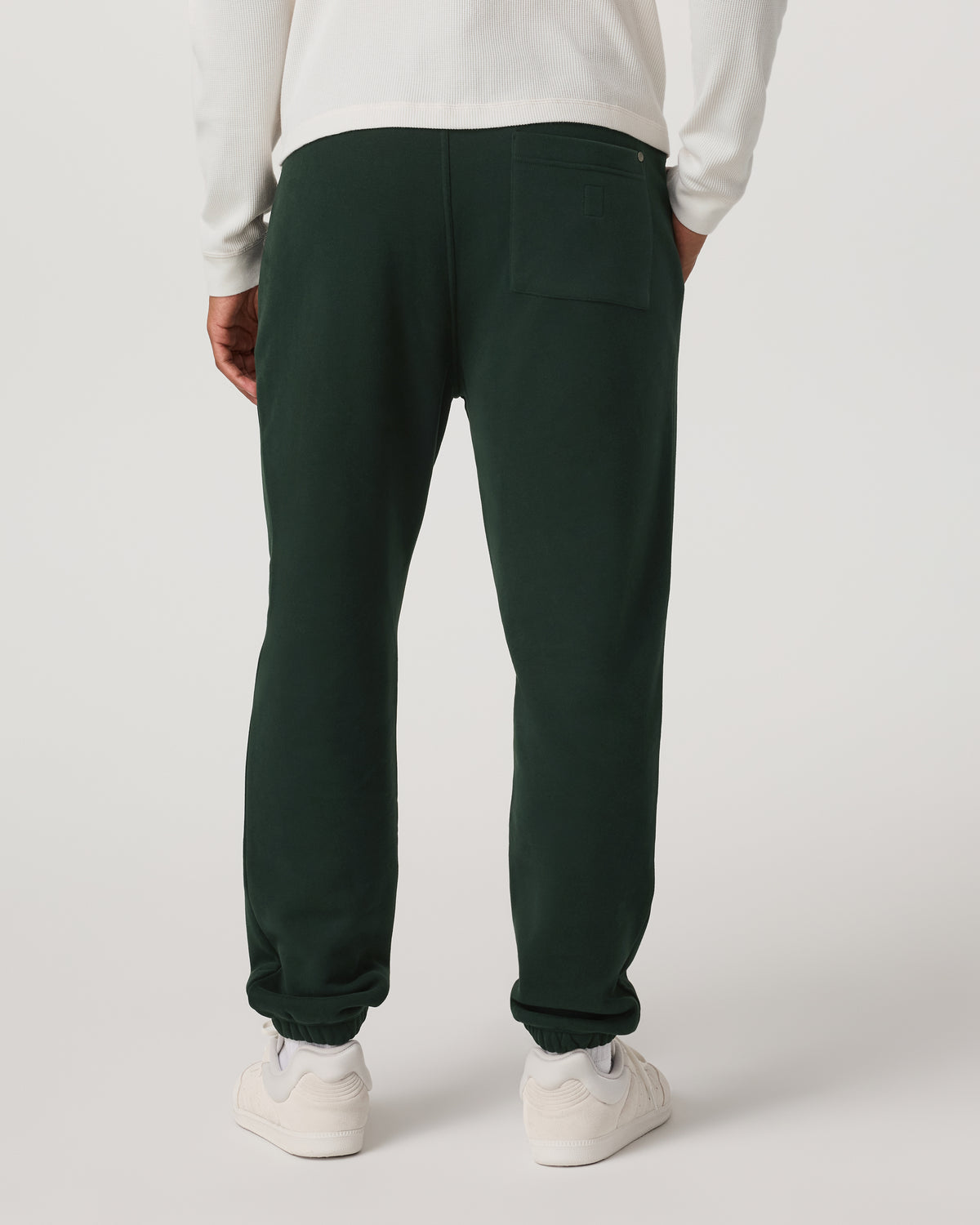 Seaside Sweatpant 28" Men's Relaxed Evergreen Sweatpant - Vuori Clothing