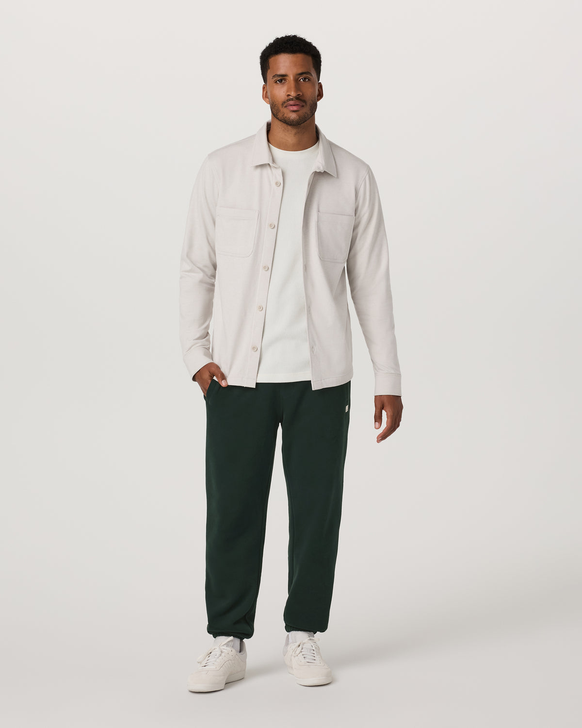 Seaside Sweatpant 28" Men's Relaxed Evergreen Sweatpant - Vuori Clothing