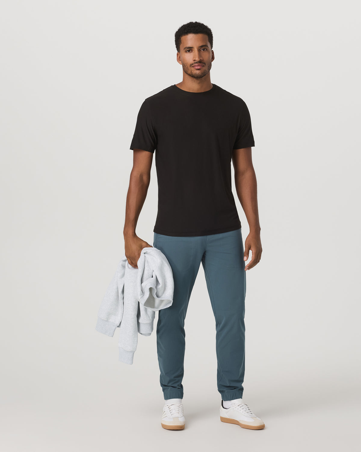 Meta Jogger 30" Men's Blue Sea Performance Knit Joggers - Vuori Clothing