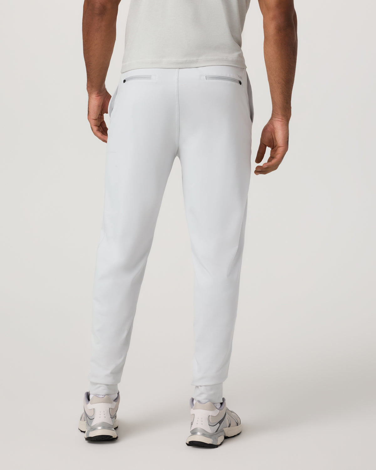 Sunday Performance Jogger 28" Men's Frost Grey Joggers - Vuori Clothing