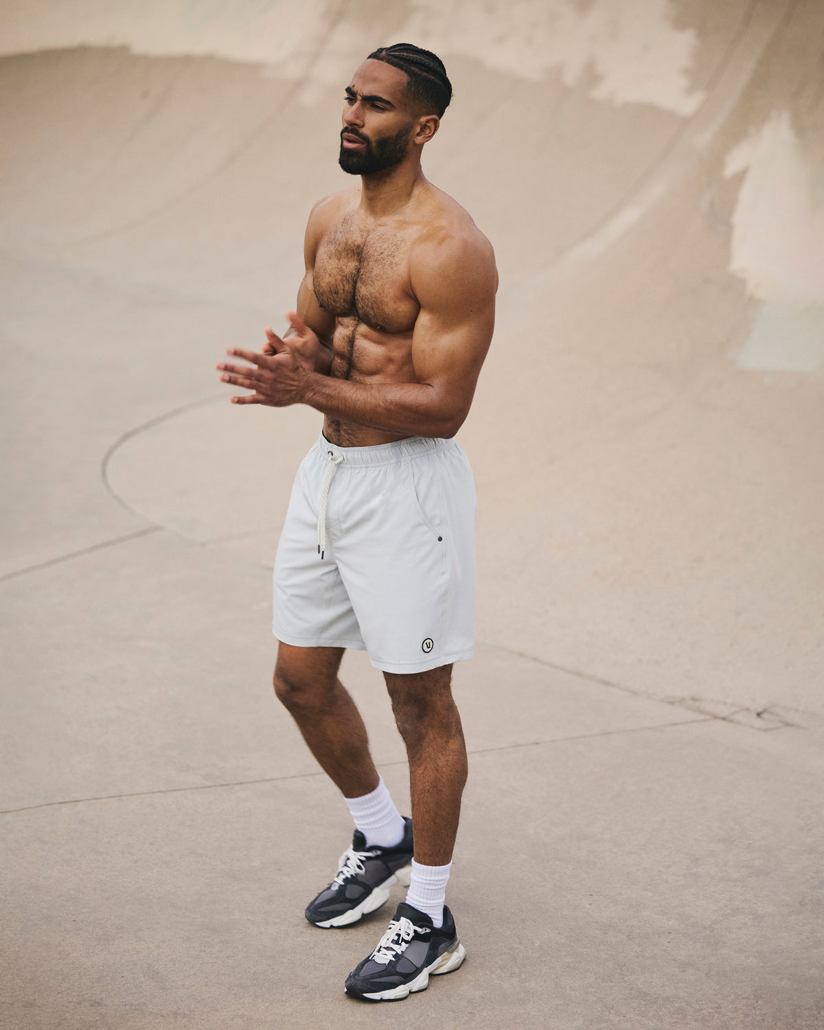 Kore Short Lined 7" Men's Sky Grey Athletic Shorts - Vuori Clothing