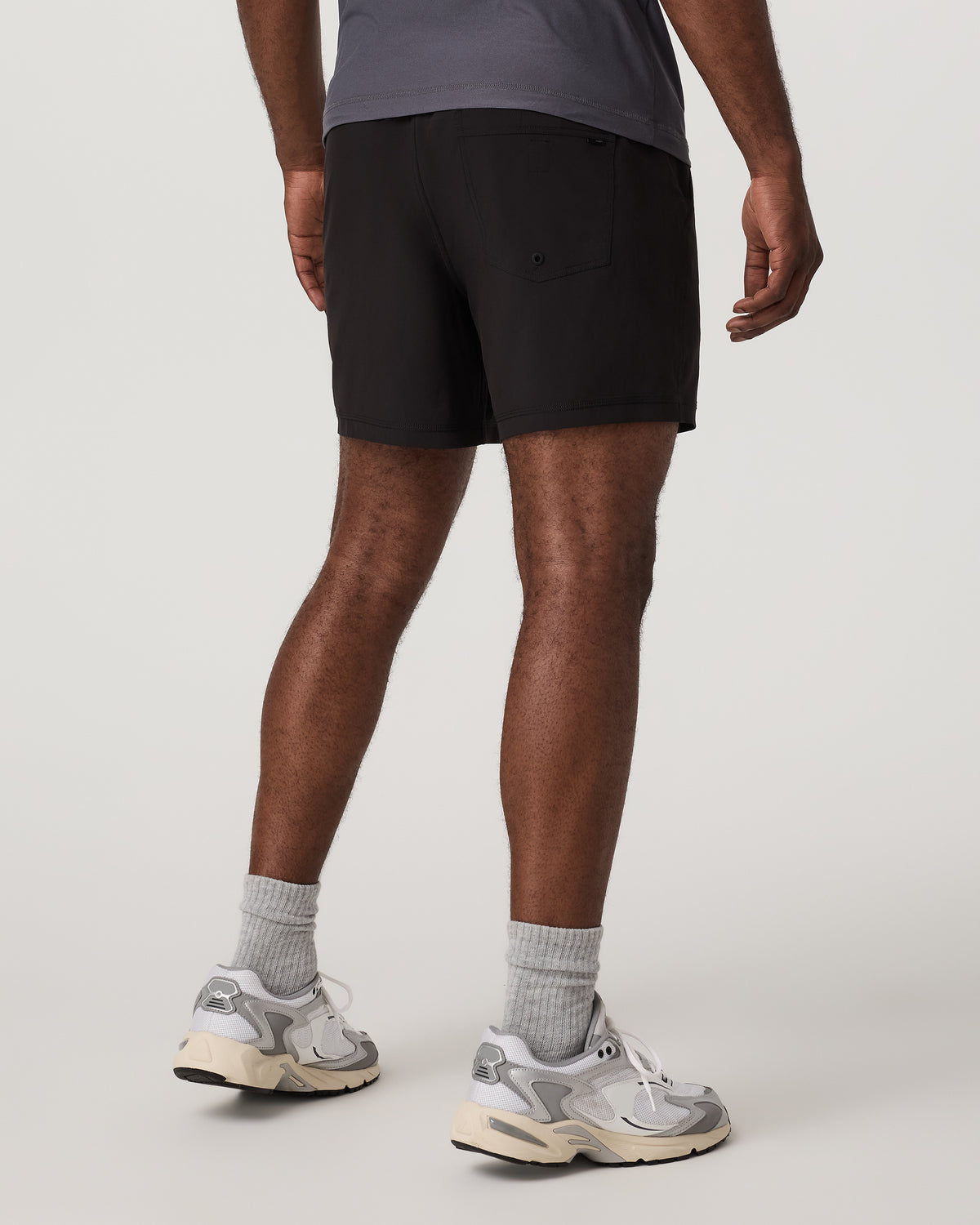 Kore Short Lined 5" Black Tonal Athletic Shorts - Vuori Clothing