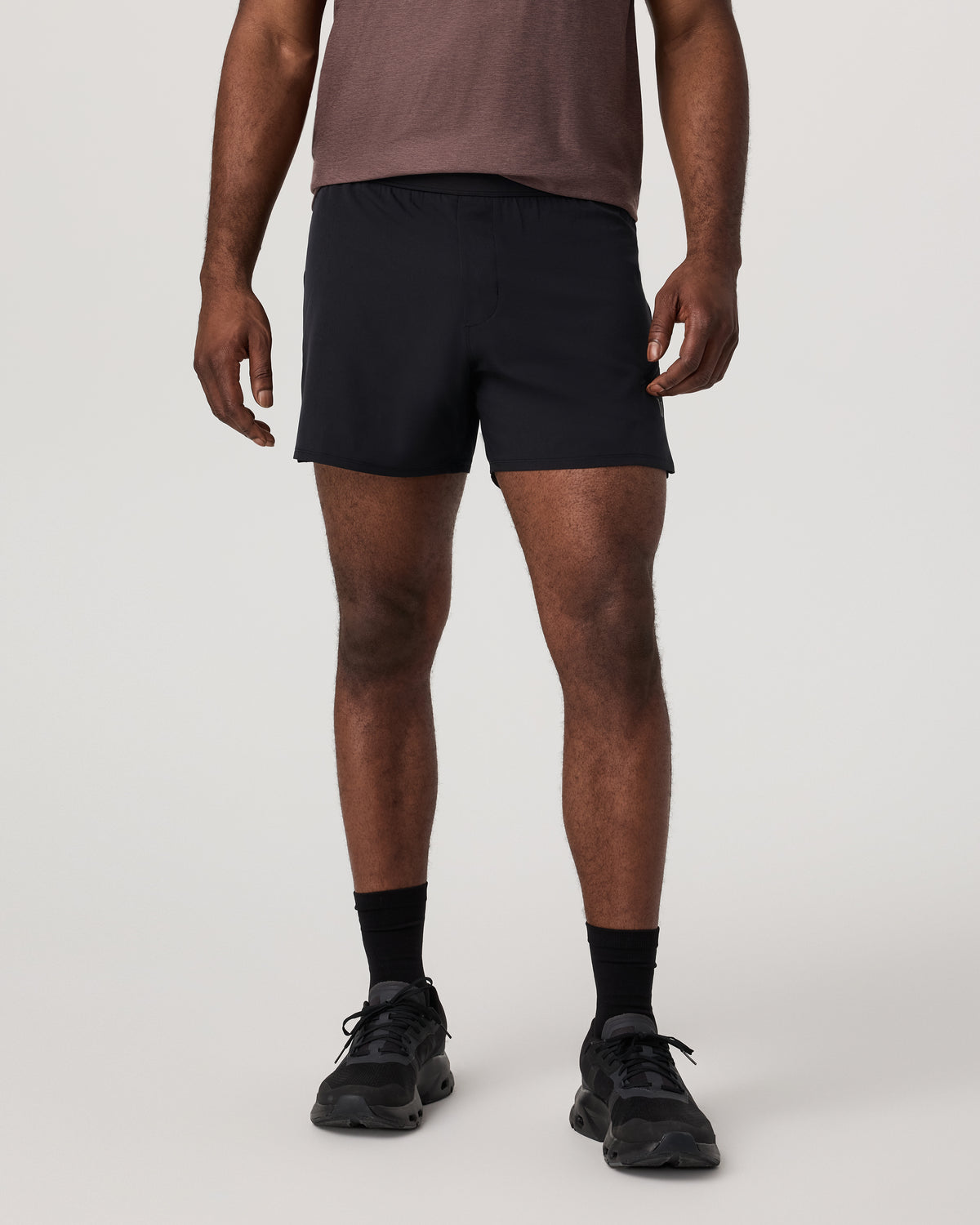 Qualify Short Lined 5" Men's Black Performance Shorts - Vuori Clothing