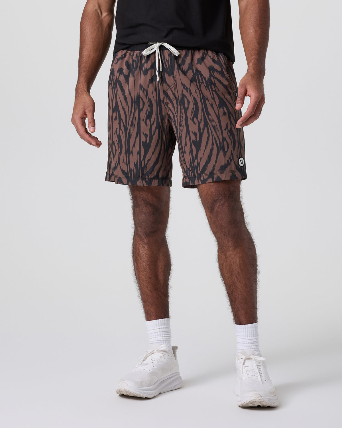 Kore Short Lined 7" Men's Chocolate Milk Mirage - Vuori Clothing