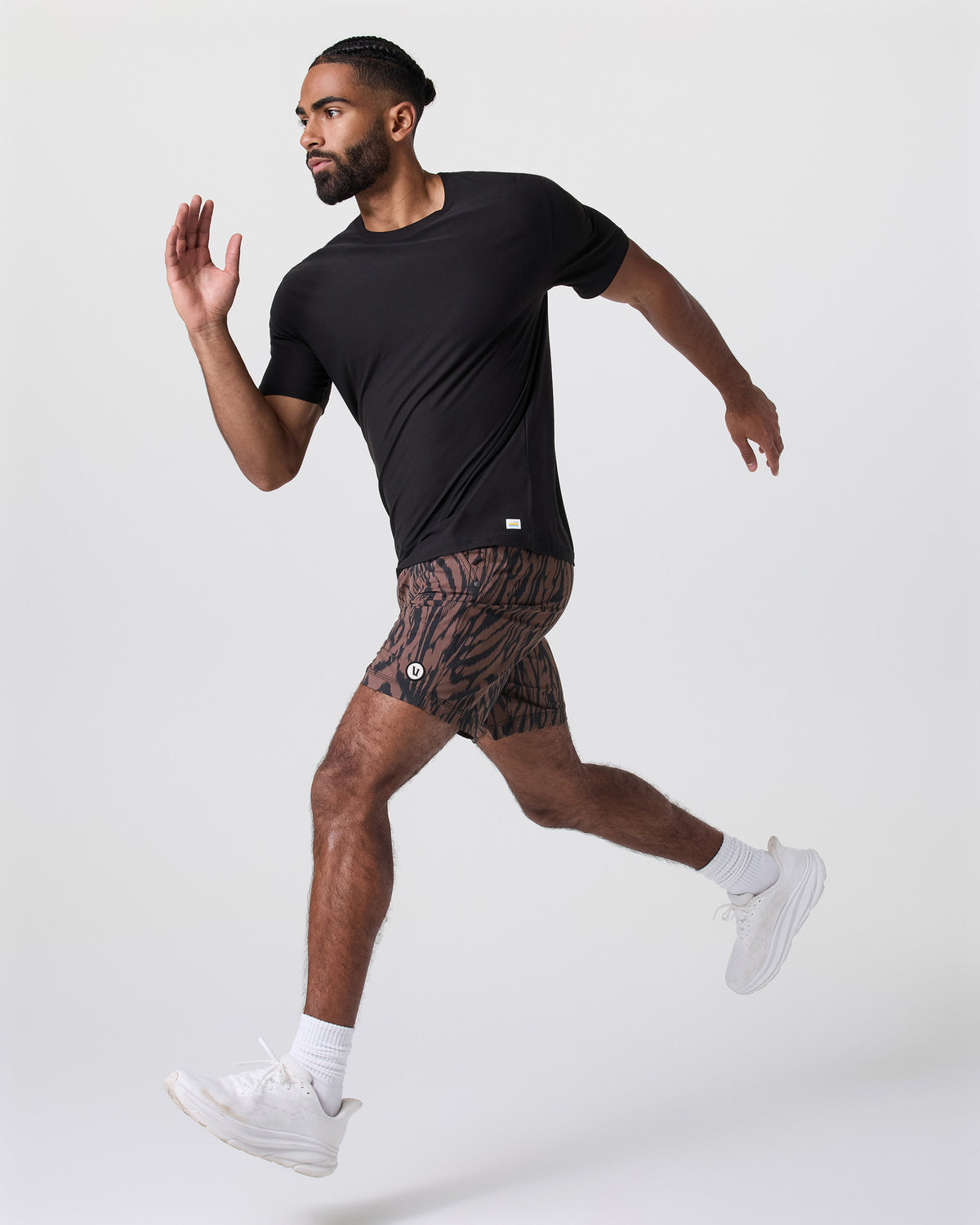 Kore Short Lined 7" Men's Chocolate Milk Mirage - Vuori Clothing