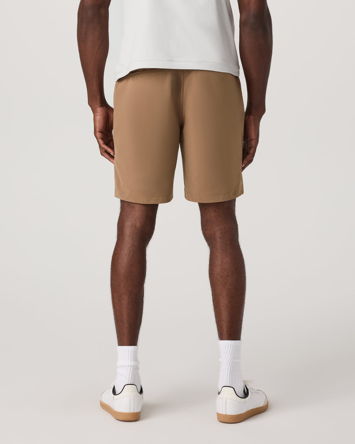 Meta Short 8" Men's Pecan Classic Chino Shorts - Vuori Clothing