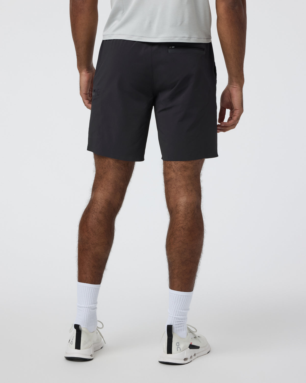 Grafton Short Unlined Classic Fit 7" Black - Vuori Clothing