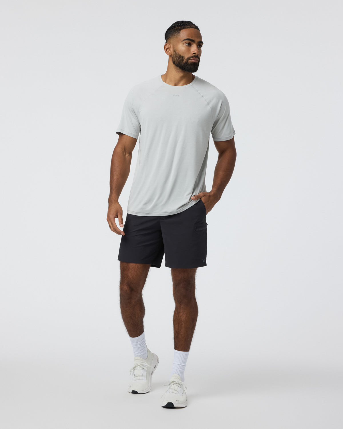 Grafton Short Unlined Classic Fit 7" Black - Vuori Clothing