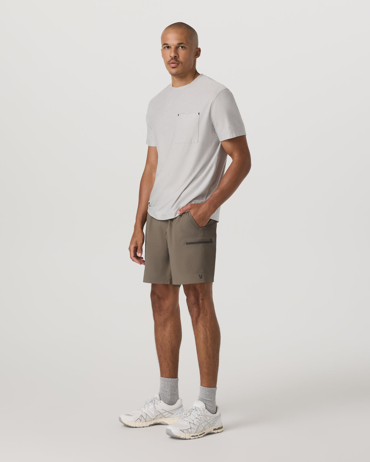 Grafton Short Unlined 7" Men's Training Shorts in Bark - Vuori Clothing