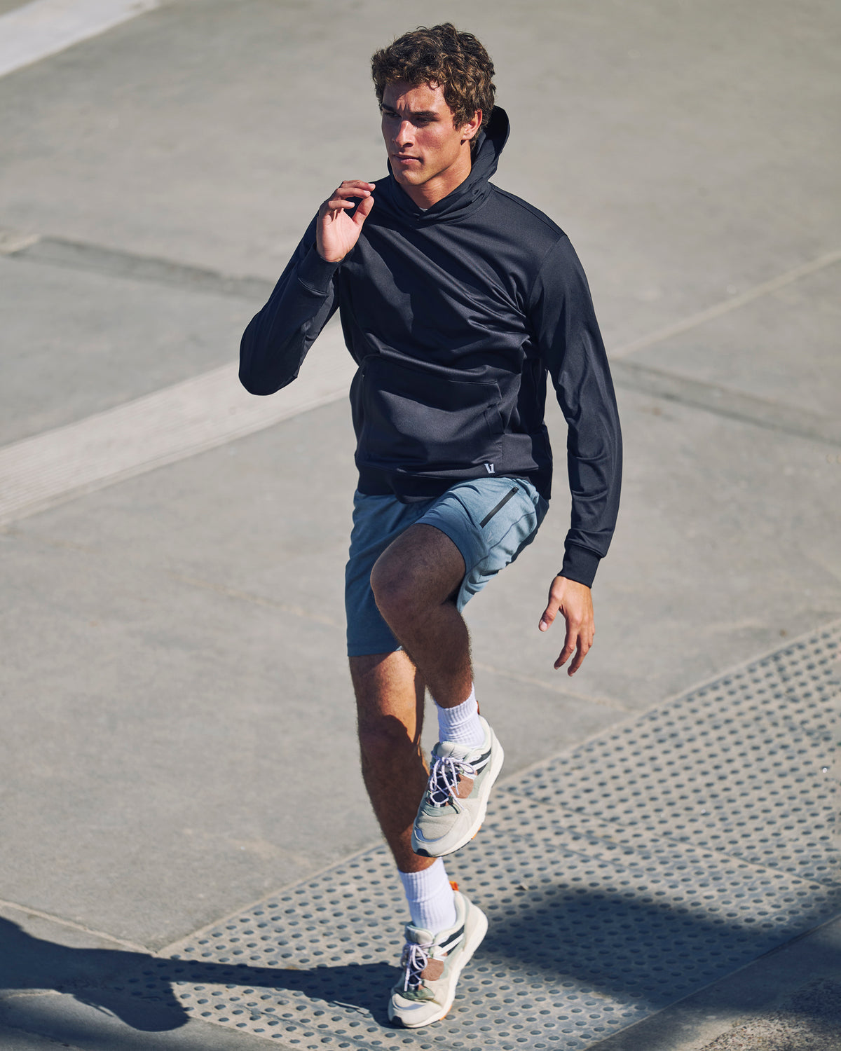 Sunday Performance Short 8" Men's Smoke Blue Shorts - Vuori Clothing